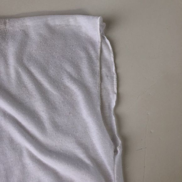 Go Couture Small White Sleeveless Tee - Picture 8 of 13